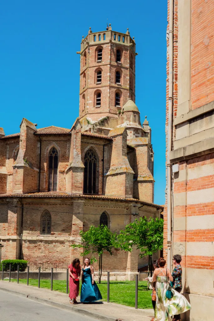 Photo de l'église Notre Dame de l'Assomption de Gimont (32) - Mariage d'Emma et Mickaël - 2025 - Photographe à Saint-Gaudens (31) Marc Villard / VILMAGE